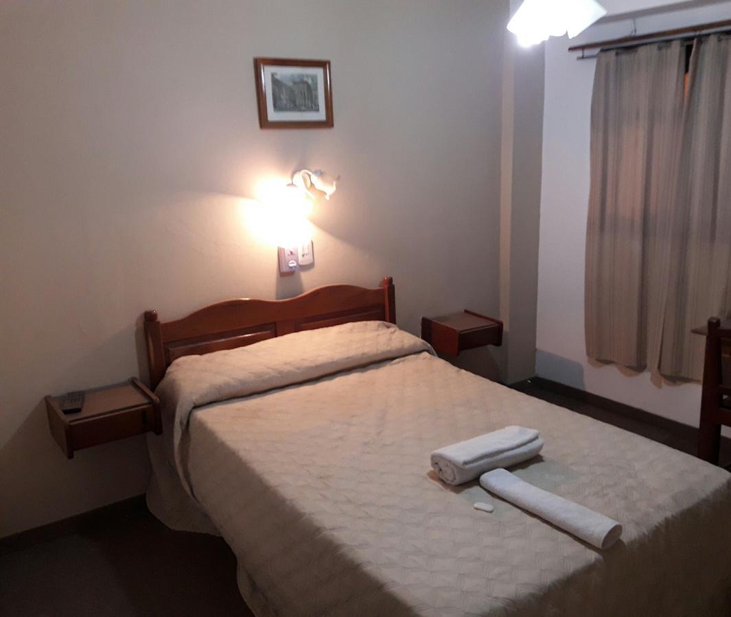 Hotel Daives Termas de Rio Hondo Ngoại thất bức ảnh